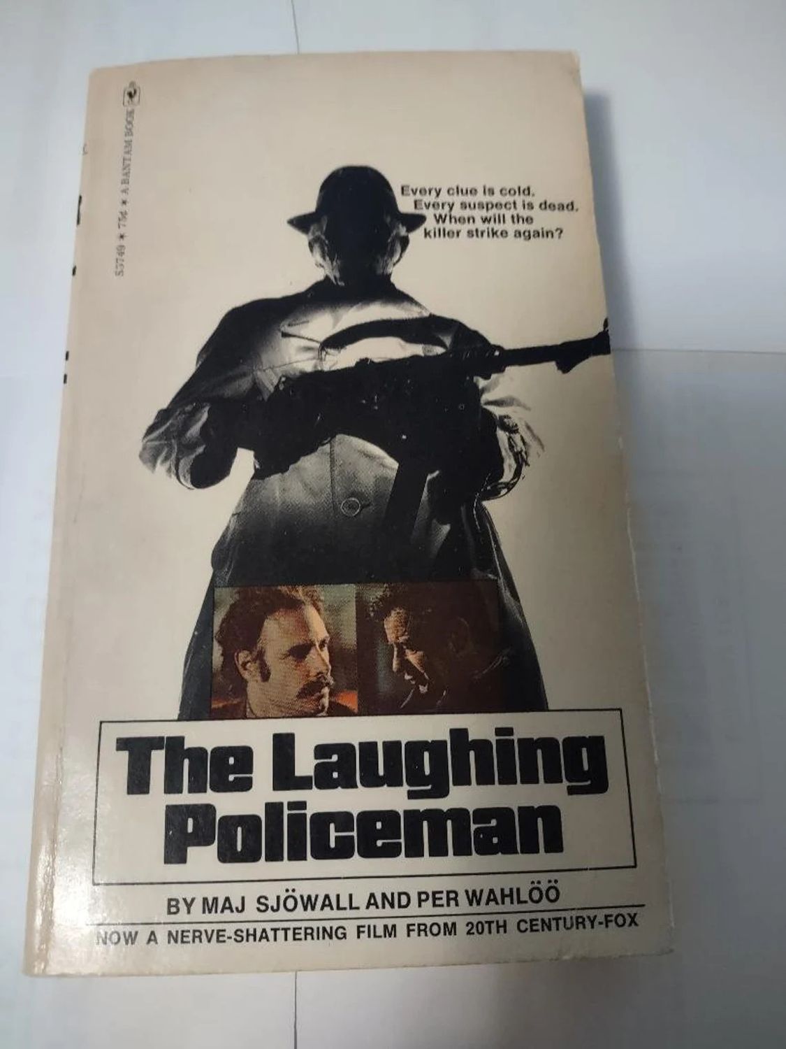 Sjowall, Maj; Wahlöö, Per (MY) The Laughing Policeman (1974, 4th Printing, Vintage PB)