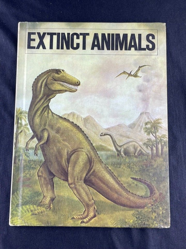 Burton, John Extinct Animals (Grosset &amp; Dunlap, 1972, HC)