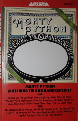 Monty Python – The Monty Python Matching Tie And Handkerchief (CAS, ACB6-8357)