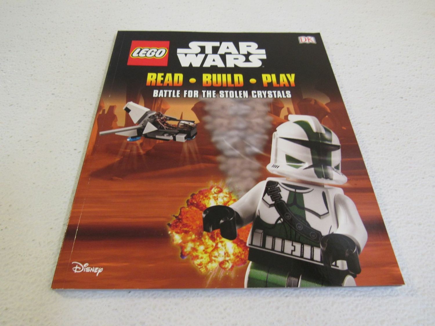 LEGO Star Wars Read - Build - Play (DK Books, Softcover)