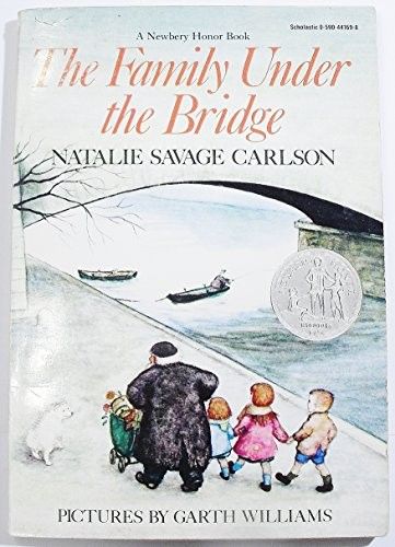 Carlson, Natalie Savage (KF) The Family Under the Bridge (1990, Scholastic)