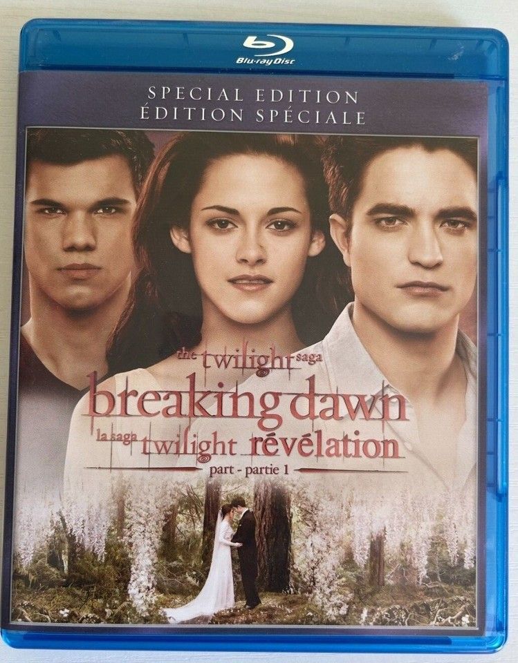 The Twilight Saga: Breaking Dawn - Part 1 (2011) (Blu-ray)