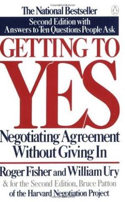 Fisher, Roger; Ury, William (158.CS) Getting to Yes, Second Edition with Answers to Ten Questions People Ask (1991, PB)