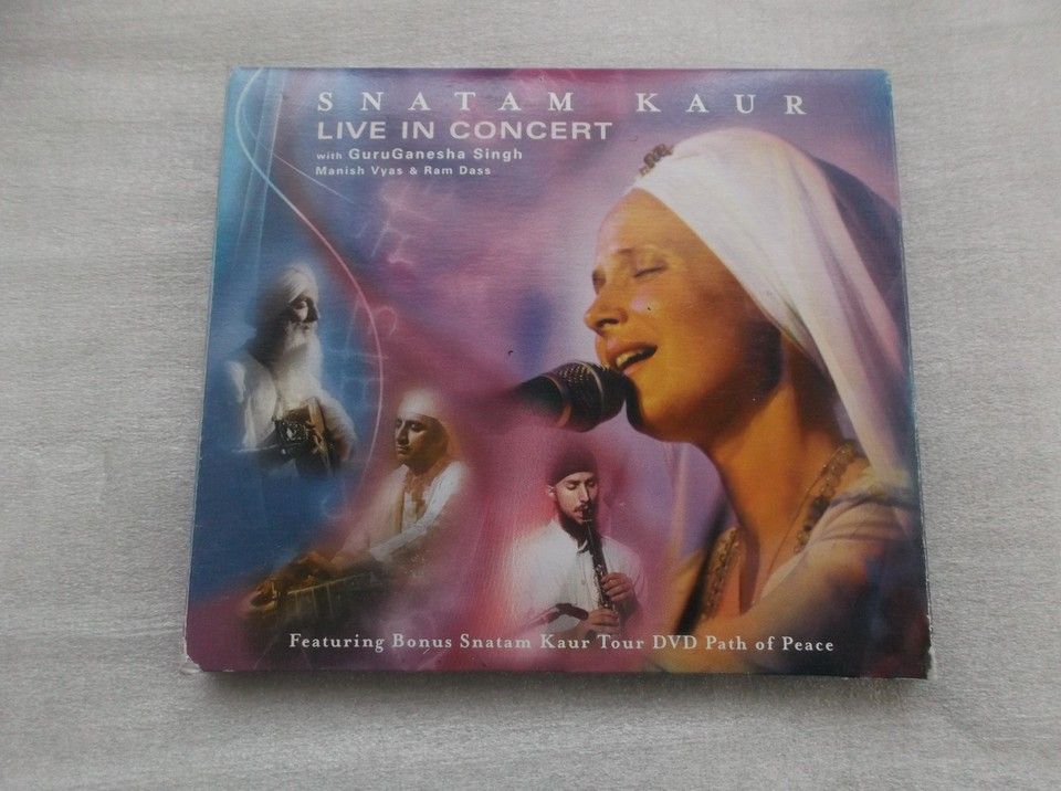 Snatam Kaur With Guruganesha Singh, Manish Vyas &amp; Ram Dass – Live In Concert (2007, CD + DVD)
