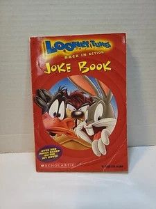 McCann, Jesse Leon &amp; Looney Tunes (Jokes) Looney Tunes Back In Action Joke Book (TP)
