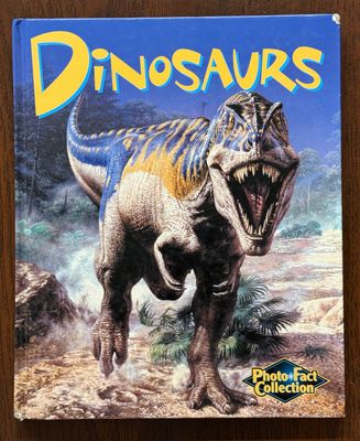 Grambo, Rebecca L. - Eyes on Nature Dinosaurs (2006, HC)