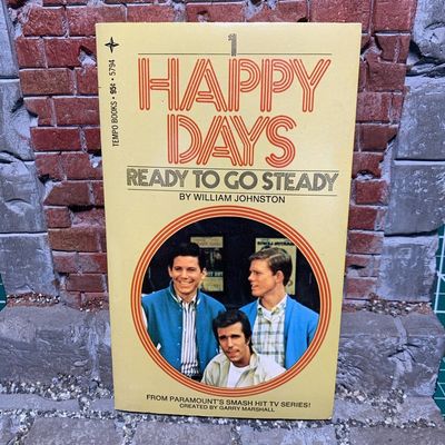 Johnston, William (TV) Happy Days #1 - Ready to Go Steady (PB) 1974 Tempo Books