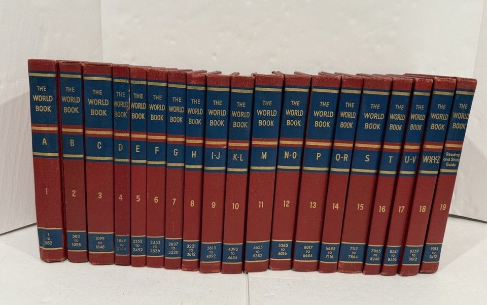 The World Book Encyclopedia (030) 18-Volume A–Z set, plus Study Guide (Complete 19-book set, Field Enterprises, 1957, HC)