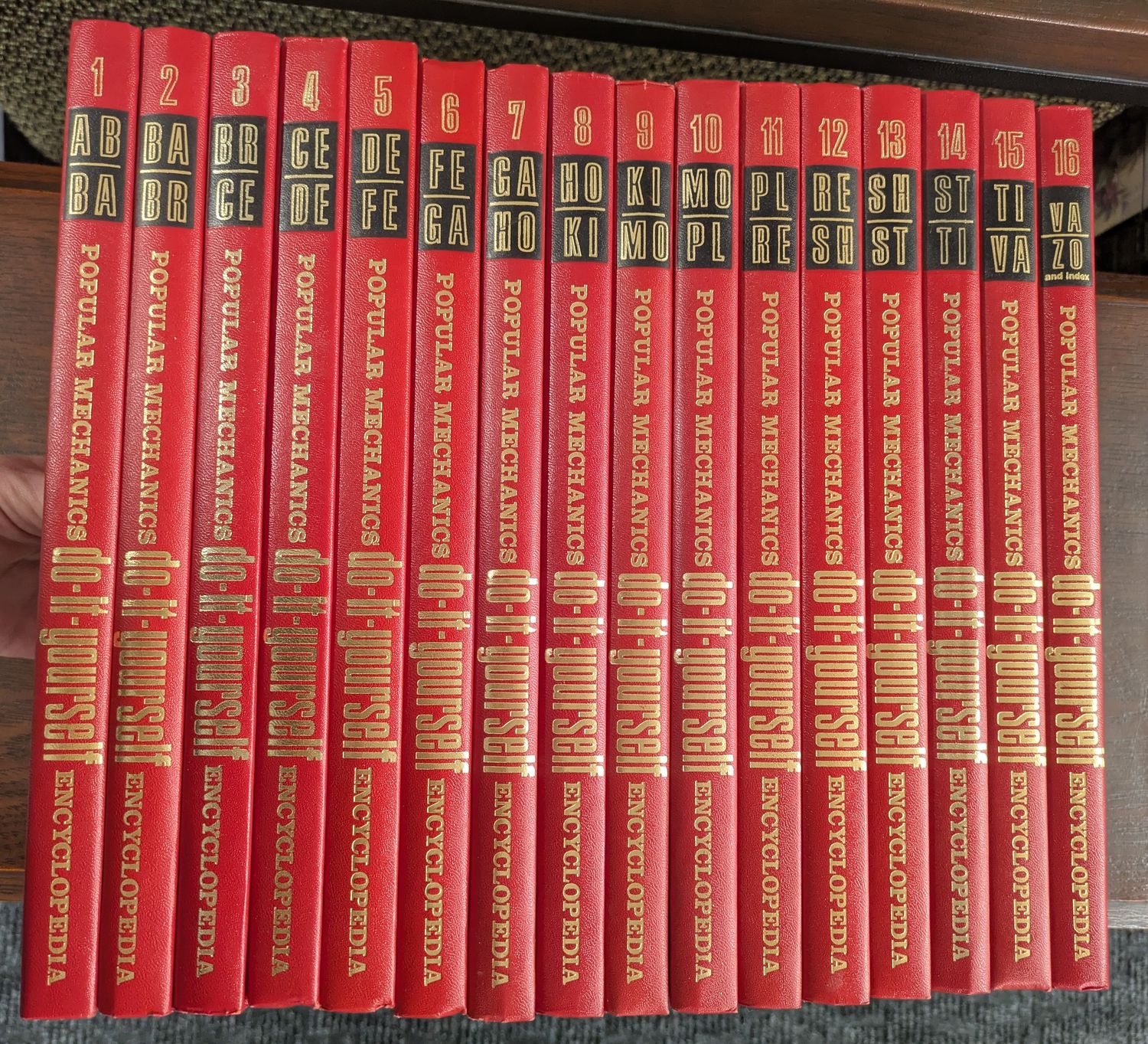 Popular Mechanics (694.3) Do-It-Yourself Encyclopedia Complete 16 Volume Set (1968, HC)
