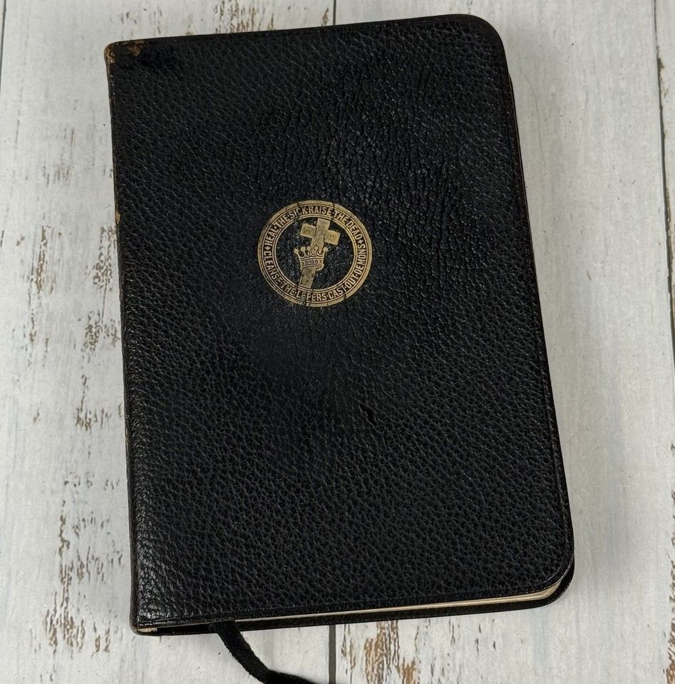 Eddy, Mary Baker (289.5) Science And Health With Key to the Scriptures (1934, Leather, Plimpton Press)