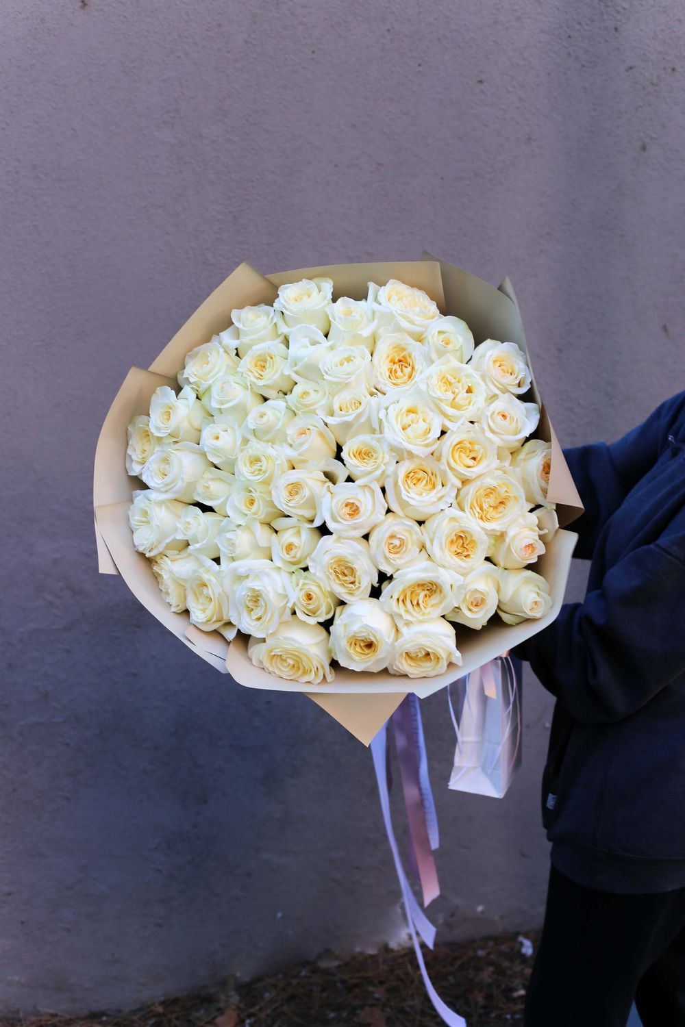 Premium White Roses