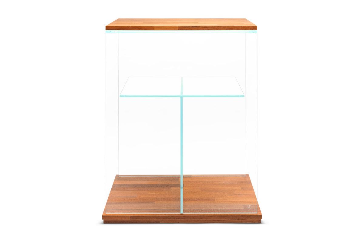 UNS Glass Stand Set