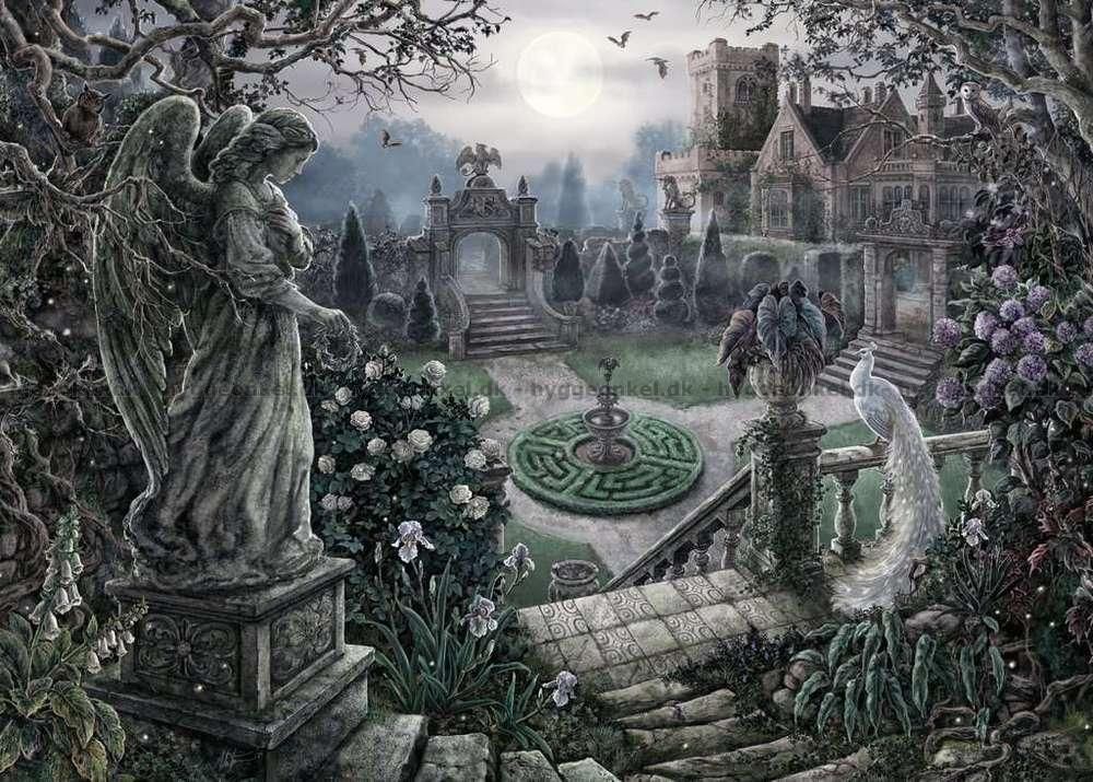 Ravensburger Escape Puzzle: Midnight in the Garden