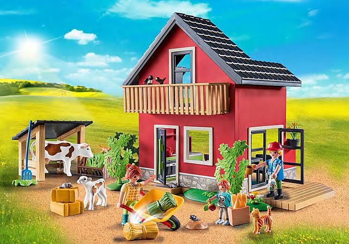 Farmhouse with Outdoor Area