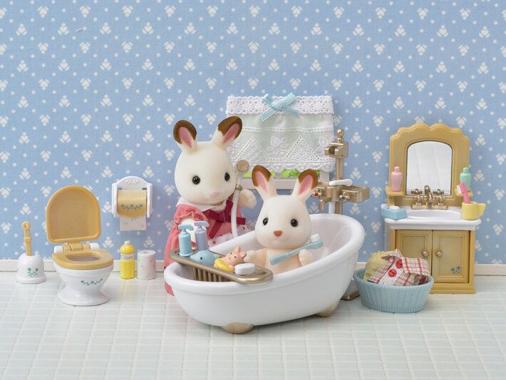 COUNTRY BATHROOM