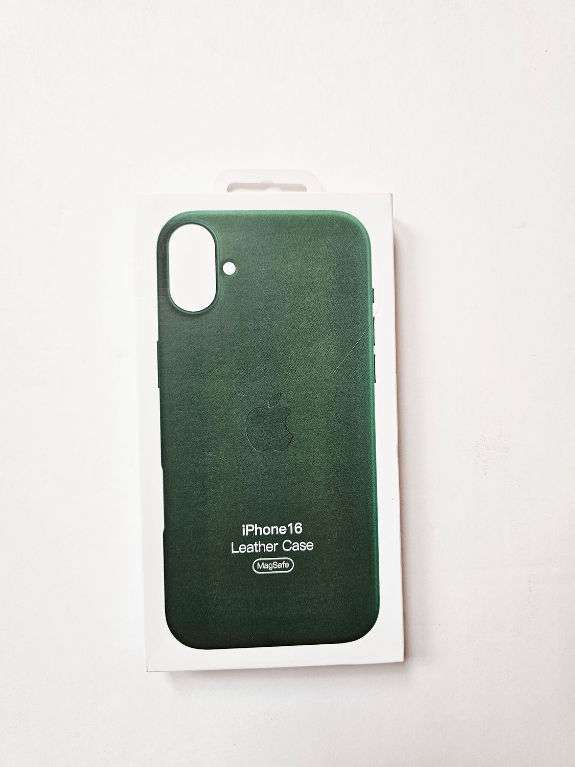 iPhone 16 Forest Green Leather Phone Case