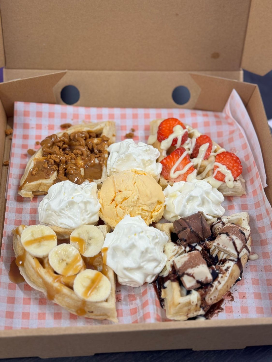 Quarter Delight Sharing Waffle