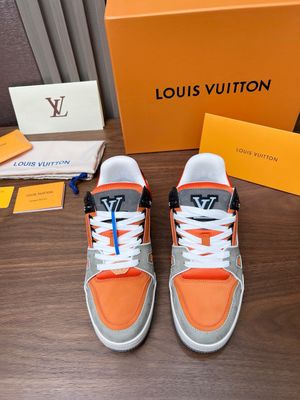 Louis Vuitton men shoes LOTA57