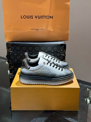 Louis Vuitton men shoes LOTE18