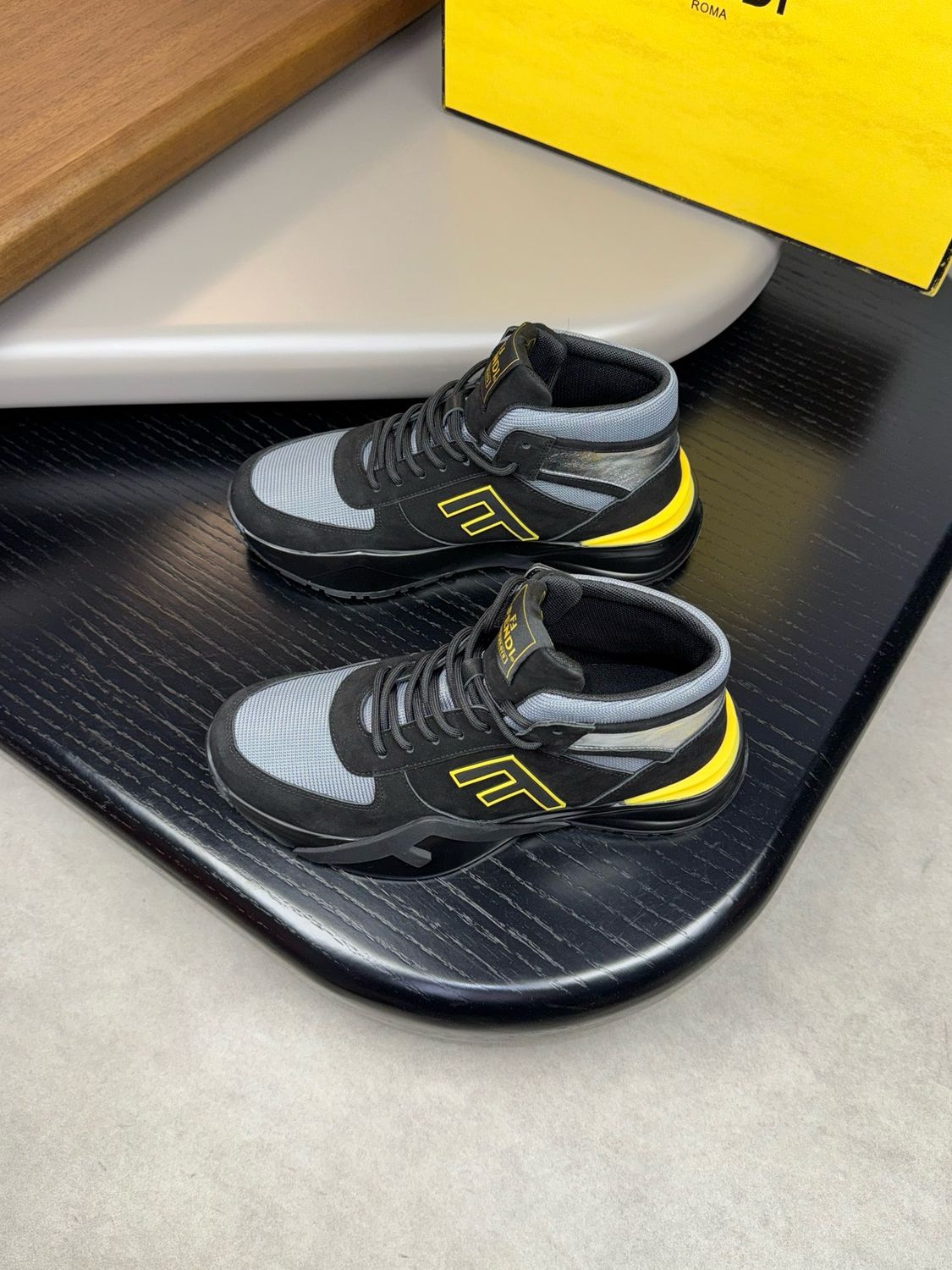 Fendi men high shoes FEDE04