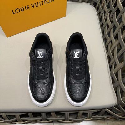 Louis Vuitton men shoes LOTE25