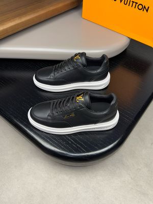 Louis Vuitton men shoes LOTE27