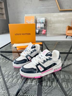 Louis Vuitton men shoes LOTF01