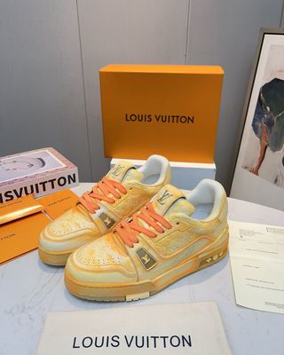 Louis Vuitton men shoes LOTF16