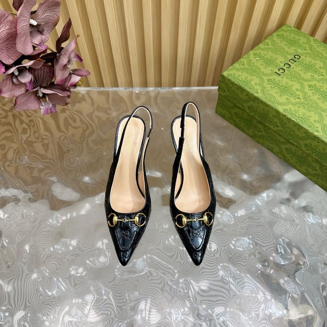 Gucci women sandals GUF04