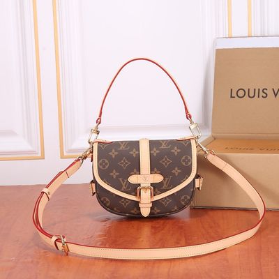 Louis Vuitton women bag LEA03