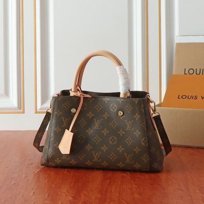 Louis Vuitton women bag LEA25