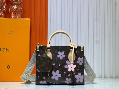 Louis Vuitton women bag LEA27