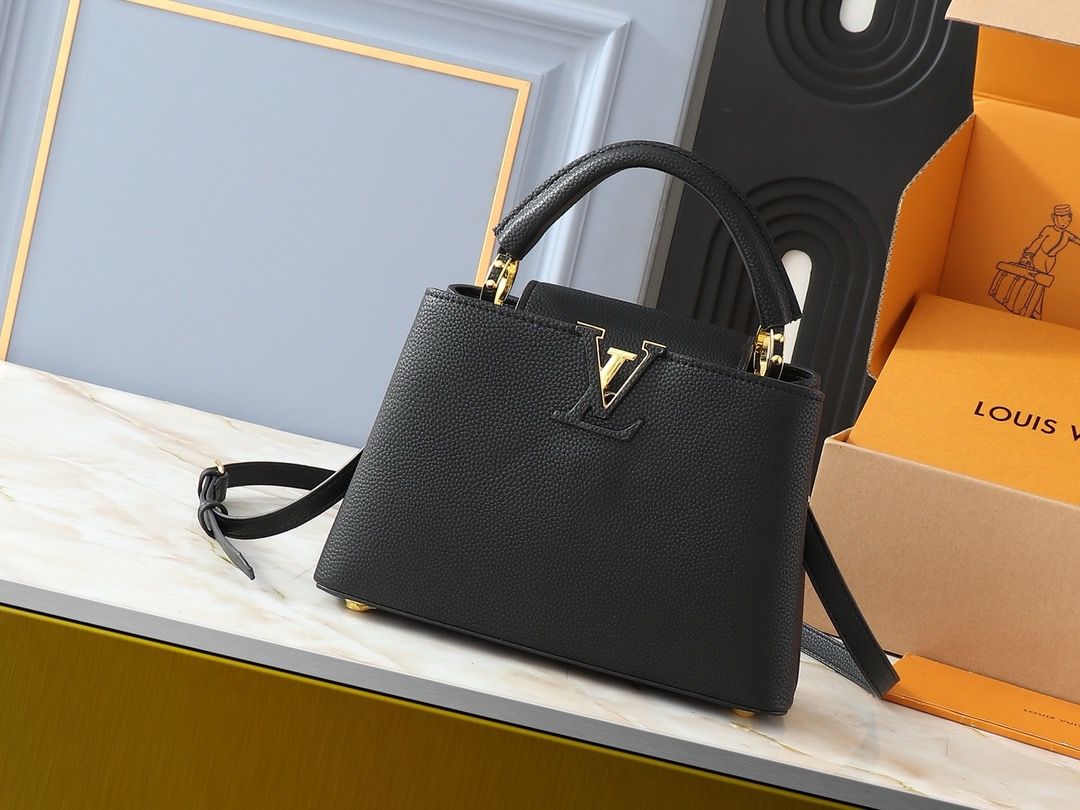 Louis Vuitton women bag LEA42