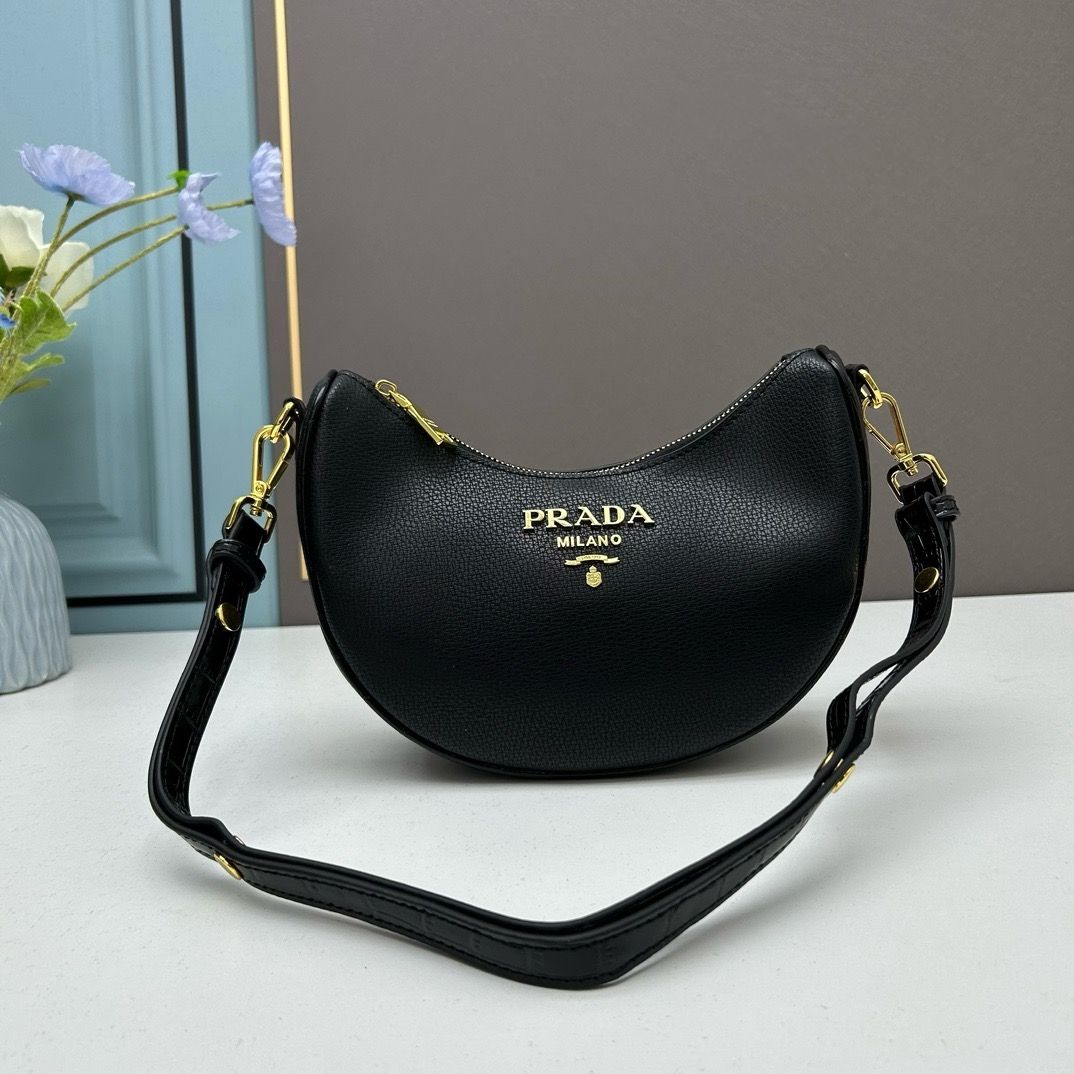 Prada women bag PEA02