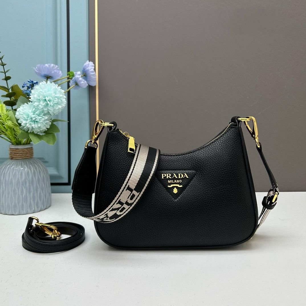 Prada women bag PEA05