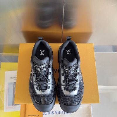 Louis Vuitton men shoes LATA05