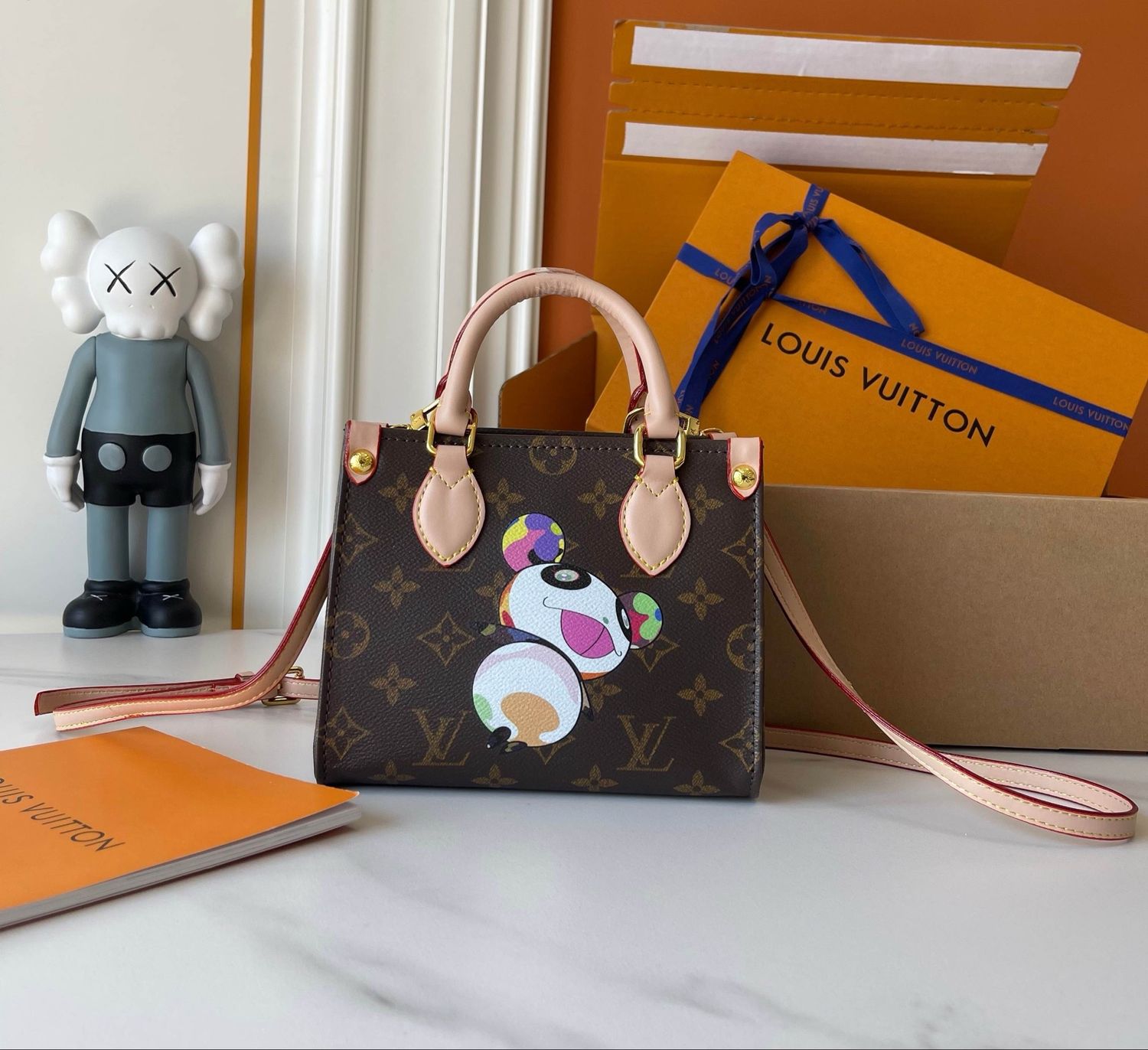 Louis Vuitton women bag LEA73