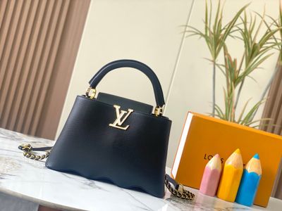 Louis Vuitton women bag LEA102