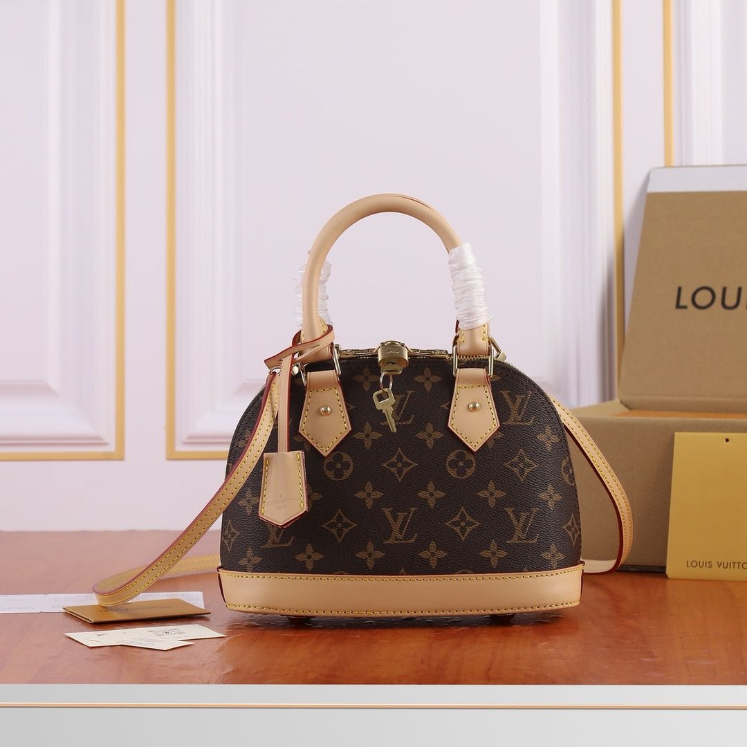 Louis Vuitton women bag LEA115