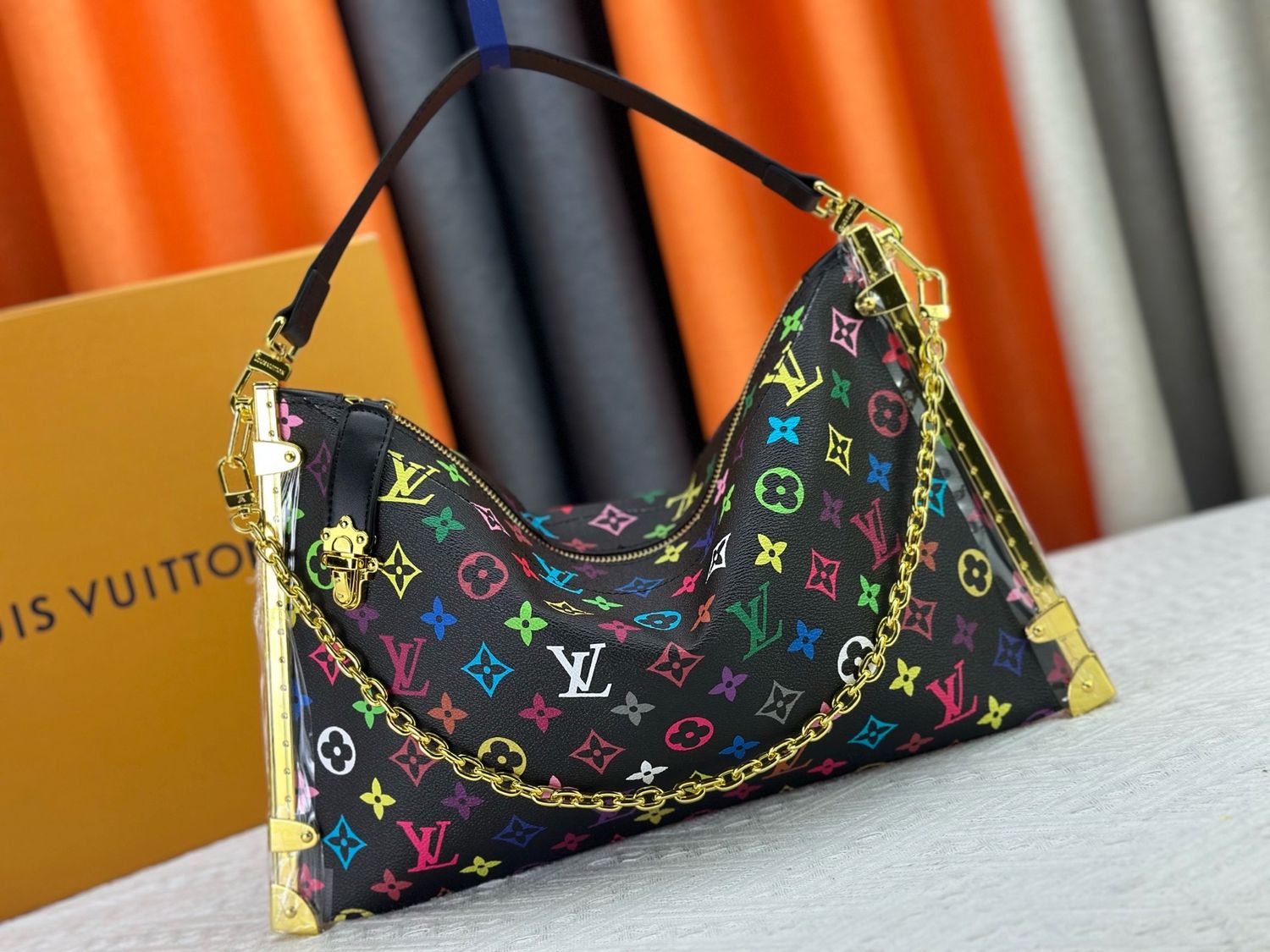 Louis Vuitton women bag LEA121