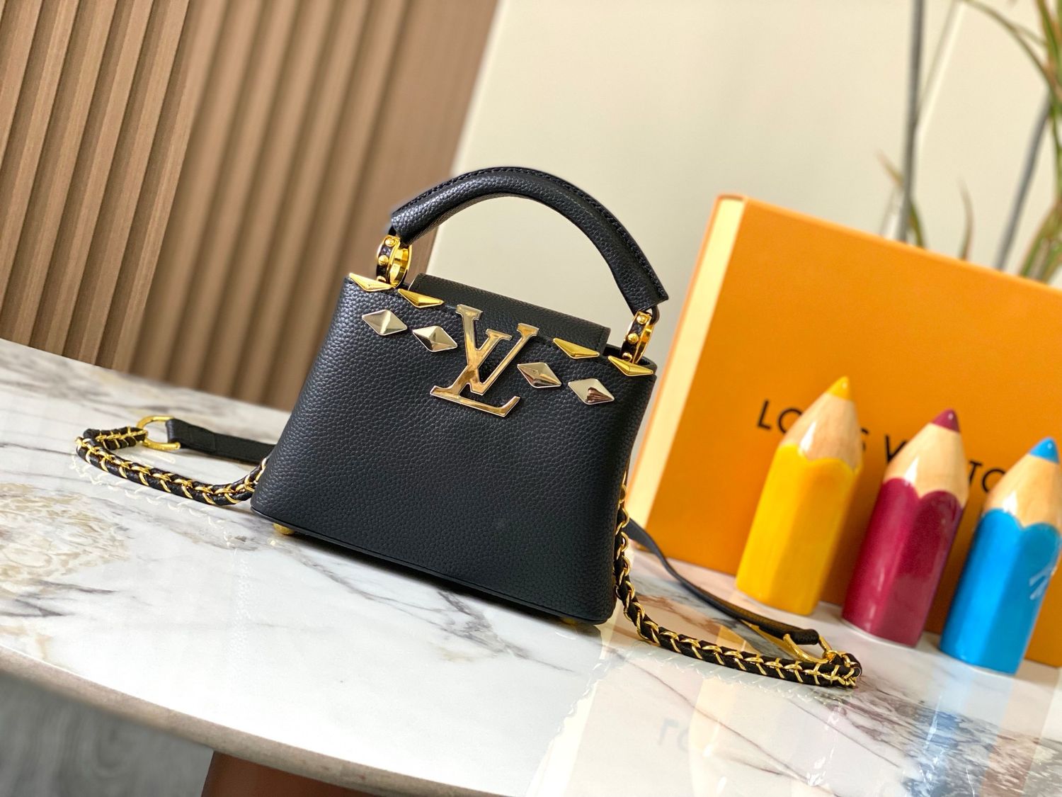 Louis Vuitton women bag LEA136