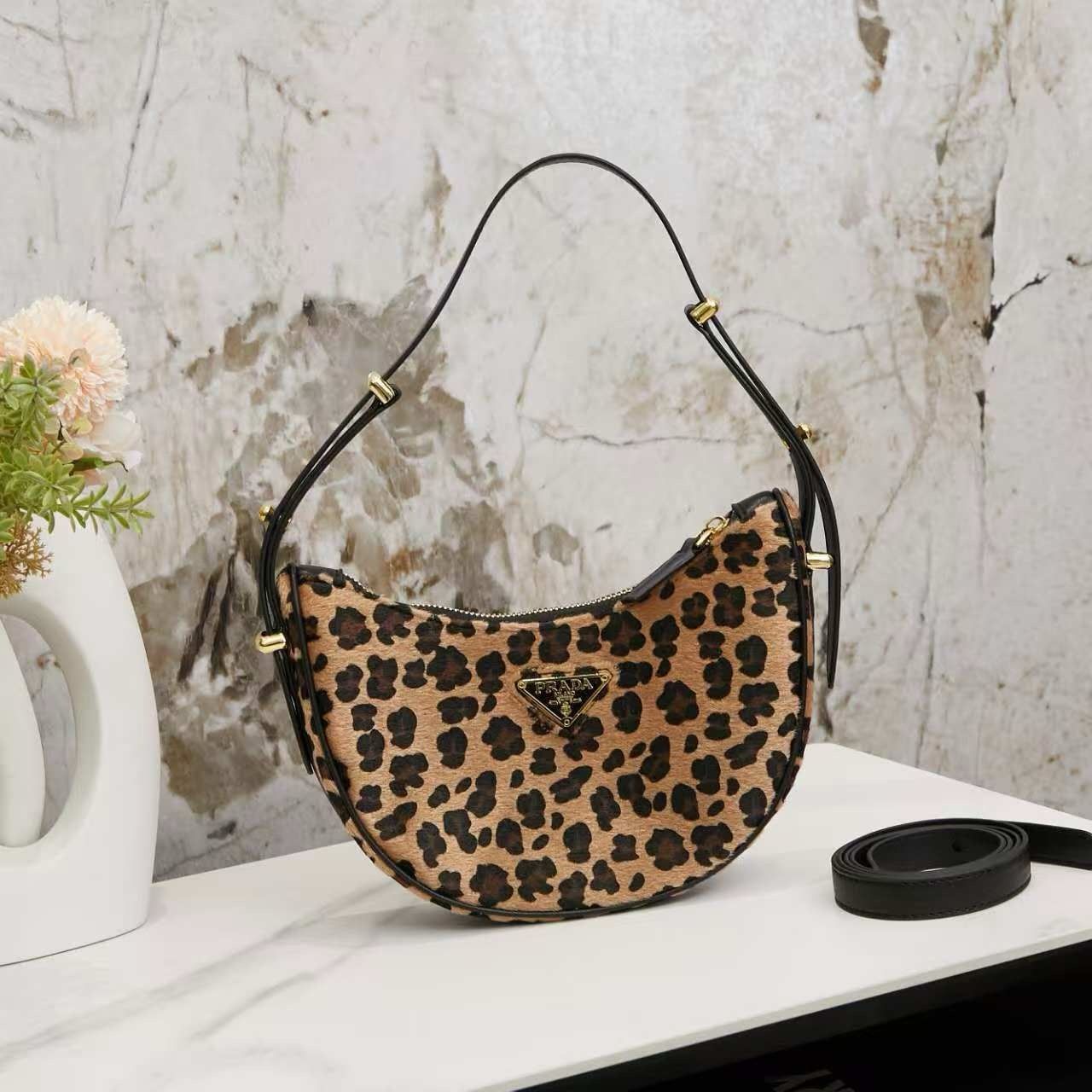 Prada women bag PEA29