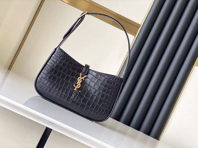 Yves Saint Laurent women bag YEA04