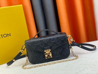 Louis Vuitton women bag LEA147