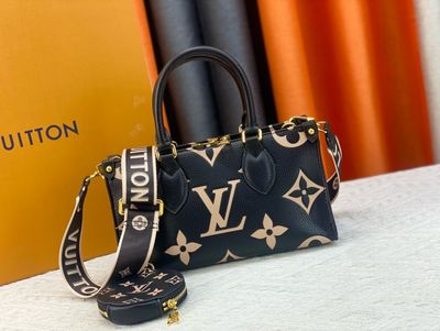 Louis Vuitton women bag LEA157