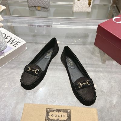 Gucci women shoes GAUA03