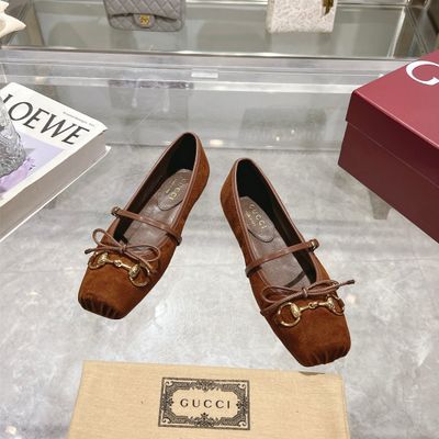 Gucci women shoes GAUA04