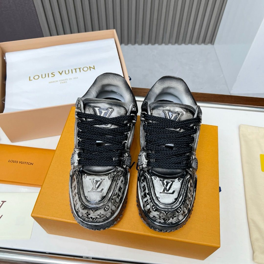 Louis Vuitton men shoes LATA17