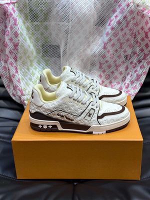 Louis Vuitton men shoes LATA24
