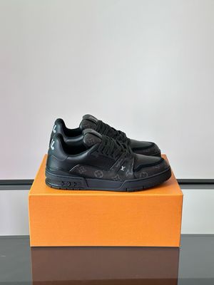 Louis Vuitton men shoes LATA30